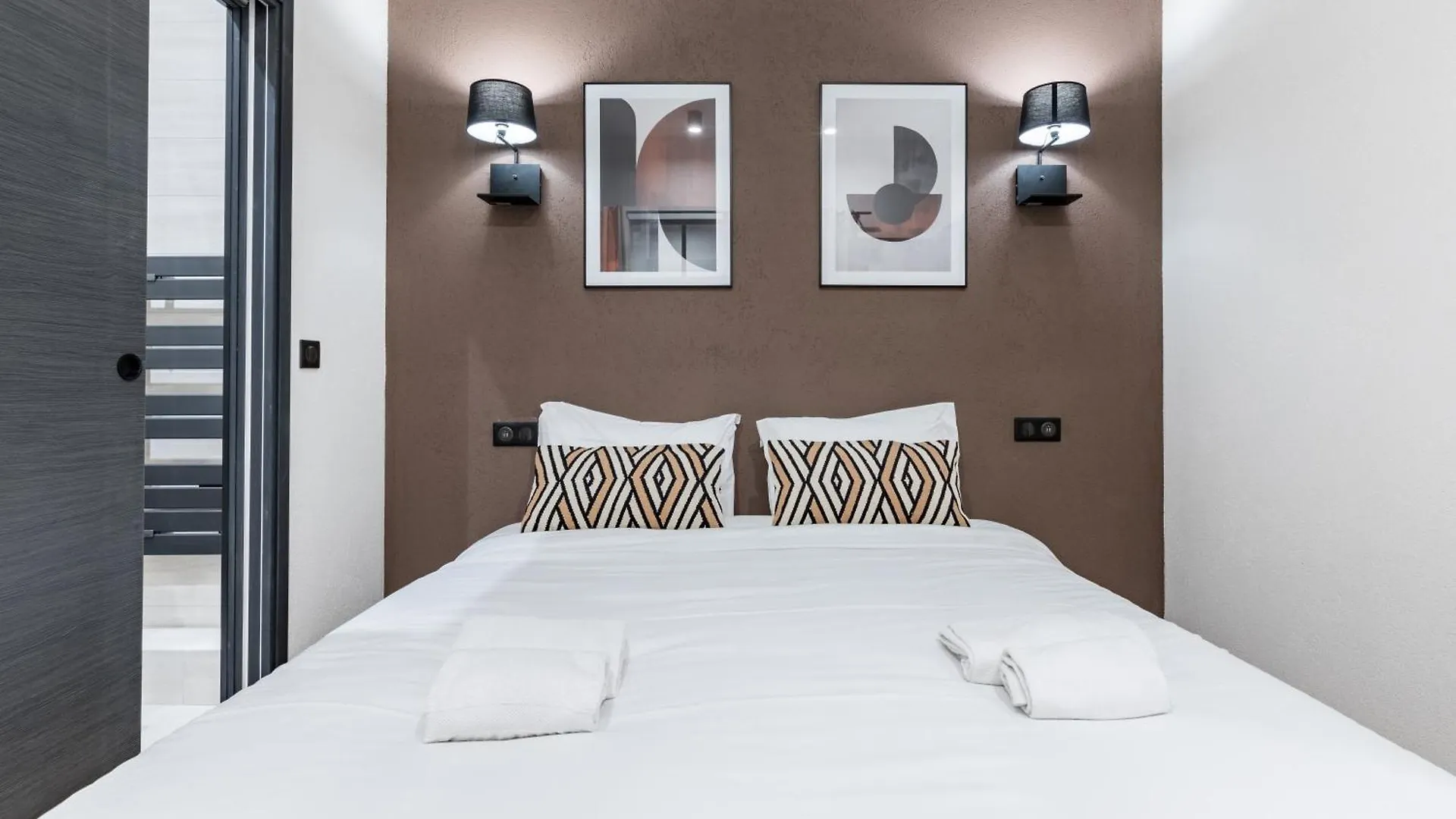 Apartment Hsh Parmentier-couronnes I Design 6p-2br Paris